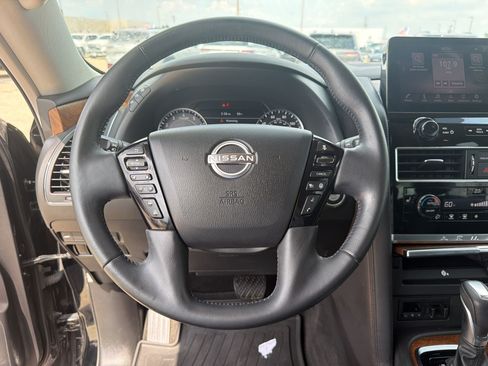 Used 2022 Nissan Armada SL RWD image 18