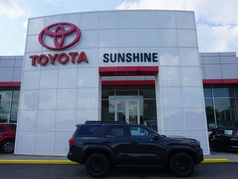 New 2026 Toyota 4Runner TRD Off-Road Premium AWD/4WD image 1