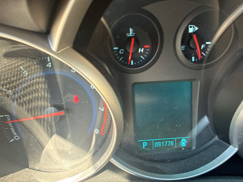 Used 2011 Chevrolet Cruze LT FWD image 14