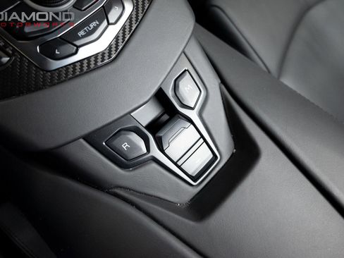 Used 2017 Lamborghini Aventador LP 700-4 image 84