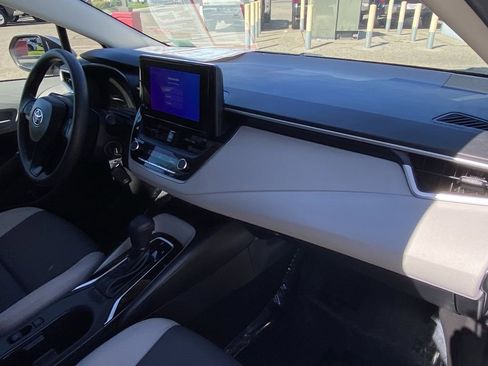 Certified 2024 Toyota Corolla LE image 18