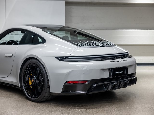 Used 2025 Porsche 911 Carrera 4 GTS AWD/4WD image 26