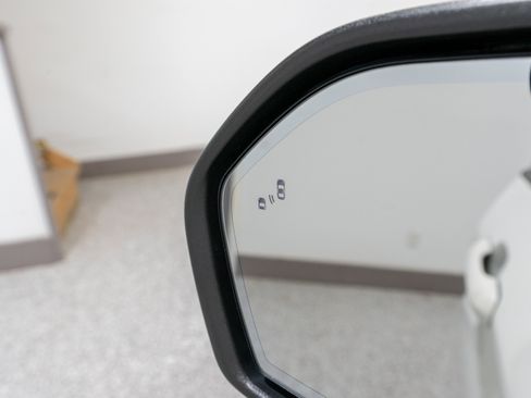 Used 2025 Ford Explorer ST AWD/4WD image 13