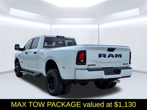 New 2026 RAM 3500 Big Horn AWD/4WD image 8