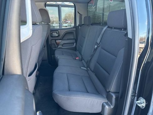 Used 2018 GMC Sierra 1500 SLE w/ SLE Value Package image 43