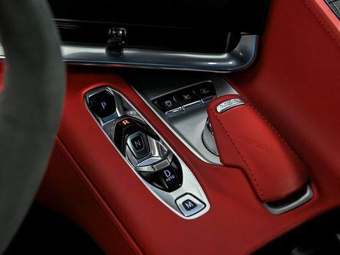 Used 2023 Chevrolet Corvette Stingray Premium Cpe w/ Z51 Performance Package RWD image 30