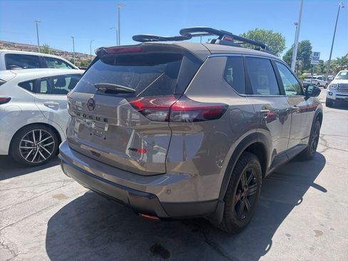 Used 2026 Nissan Rogue SV w/ Rock Creek Premium Package AWD/4WD image 2