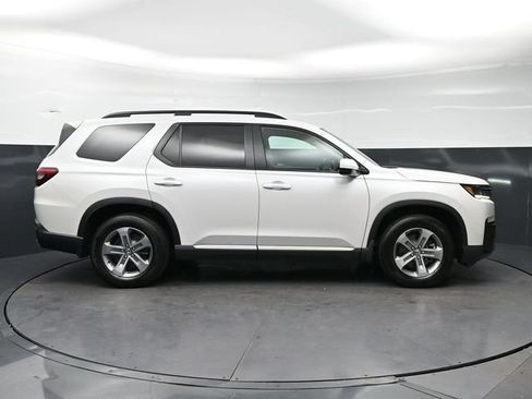 Certified 2026 Honda Pilot EX-L image 4