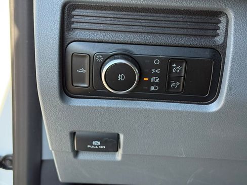 Used 2024 Ford F250 XLT image 35