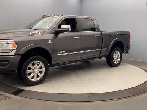 Used 2019 RAM 2500 Limited AWD/4WD image 9