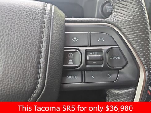 Used 2024 Toyota Tacoma SR5 AWD/4WD image 29