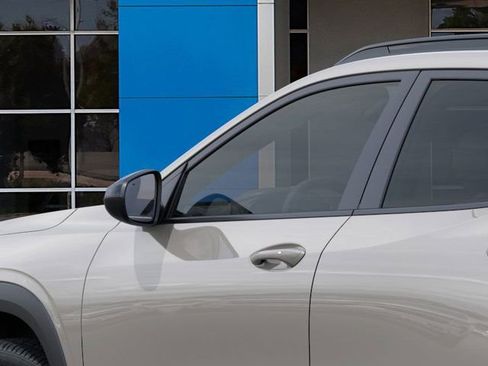 New 2026 Chevrolet Trax RS image 12