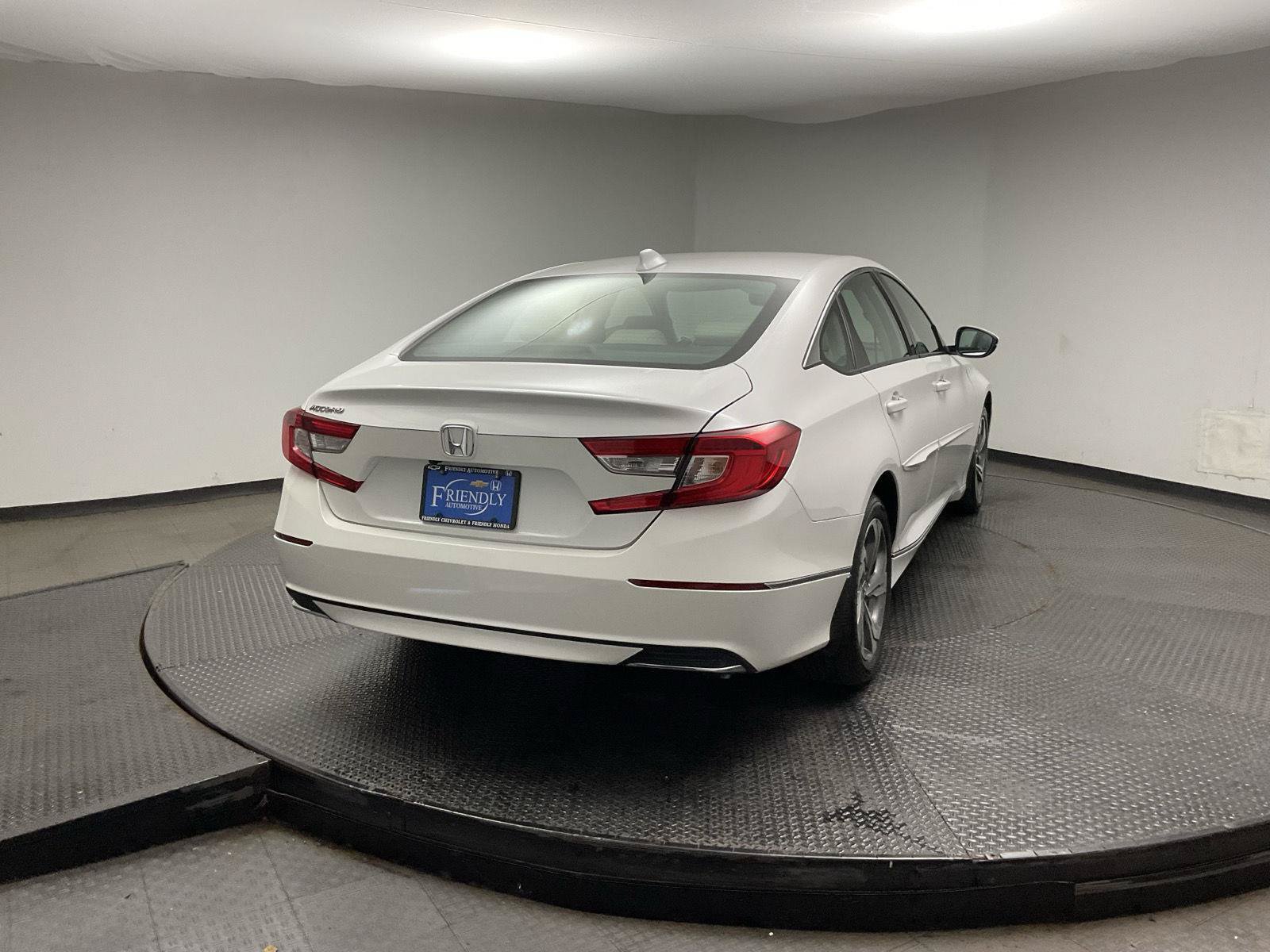 Used 2018 Honda Accord EX-L image 7
