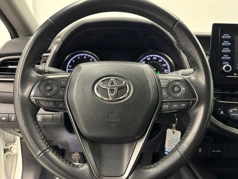 Used 2024 Toyota Camry SE FWD image 16