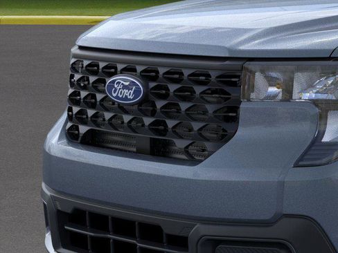 New 2025 Ford Maverick XLT w/ XLT Luxury Package image 18