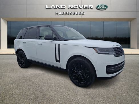 Used 2025 Land Rover Range Rover SE AWD/4WD image 5