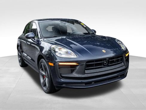 Used 2022 Porsche Macan GTS AWD/4WD image 2