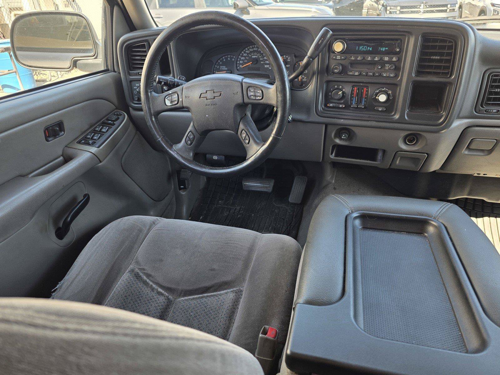 Used 2005 Chevrolet Tahoe LS RWD image 14