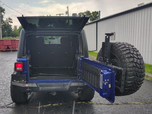 Used 2019 Jeep Wrangler Unlimited Sport S AWD/4WD image 13