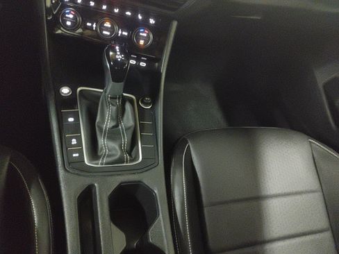 Used 2024 Volkswagen Jetta SE image 13