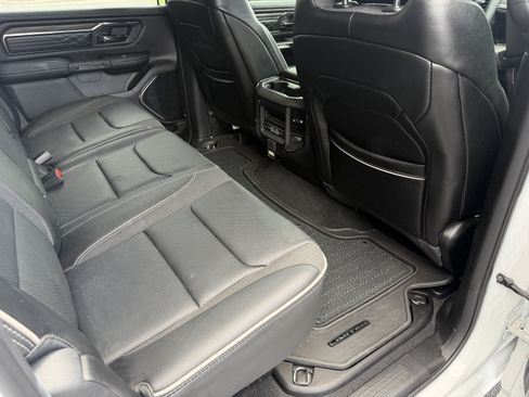 Used 2025 RAM 1500 Limited AWD/4WD image 20
