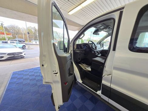 Used 2023 Ford Transit 350 XLT image 18