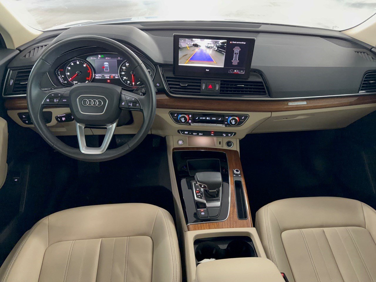Used 2023 Audi Q5 2.0T Premium w/ Convenience Package AWD/4WD image 17