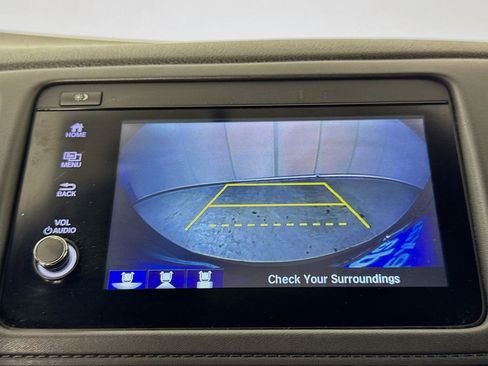 Used 2021 Honda HR-V Sport image 16