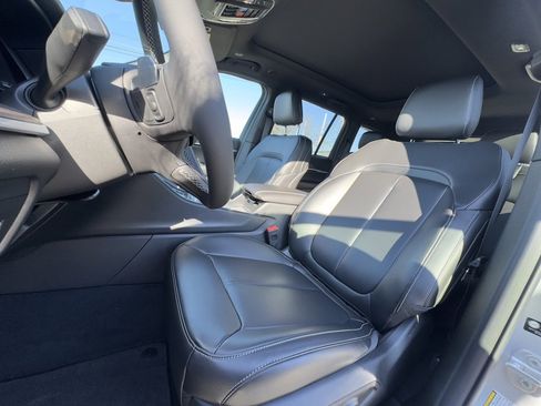 New 2026 Jeep Grand Cherokee Limited w/ Limited Altitude Package image 13