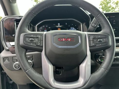 Certified 2026 GMC Sierra 1500 Elevation w/ Elevation Select Package AWD/4WD image 17