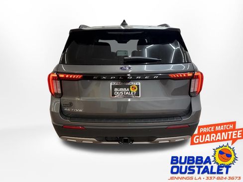 New 2026 Ford Explorer Active w/ Active Comfort Package RWD image 4
