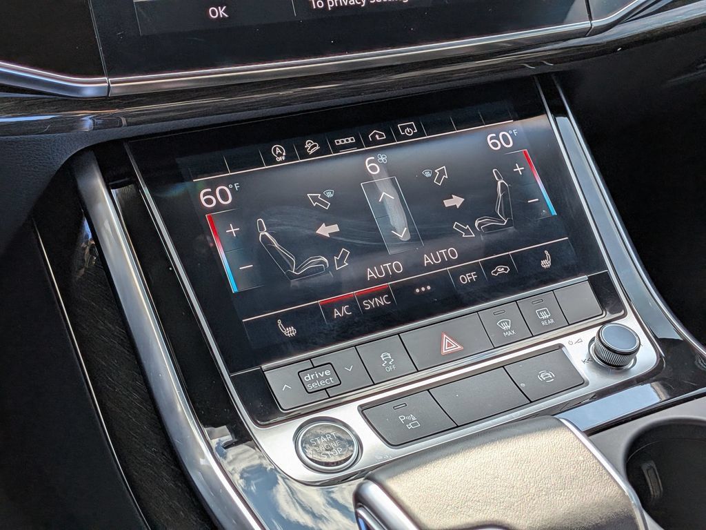 Used 2024 Audi Q8 Premium AWD/4WD image 21