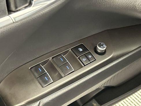 Used 2023 Toyota Camry XSE image 18