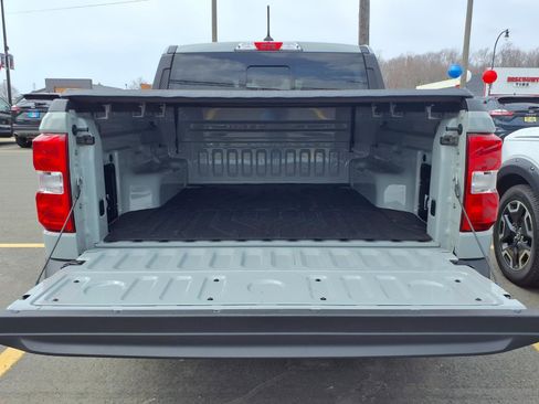 Used 2023 Ford Maverick XLT image 17