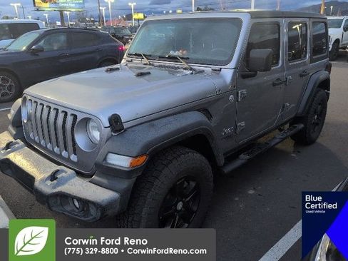 Used 2018 Jeep Wrangler Unlimited Sport S image 4