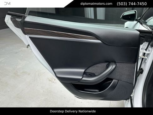 Used 2023 Tesla Model S Standard Range image 26