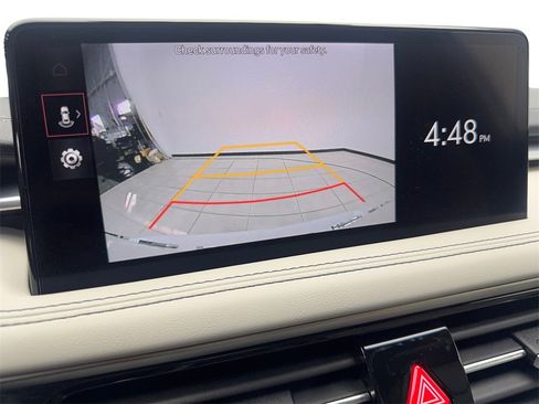 Used 2025 Genesis G70 2.5T image 65