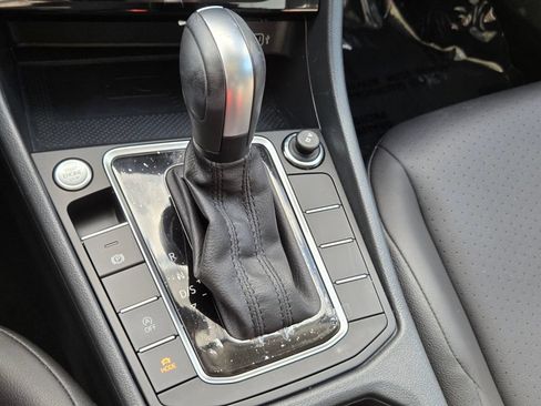 Used 2020 Volkswagen Jetta SEL FWD image 29