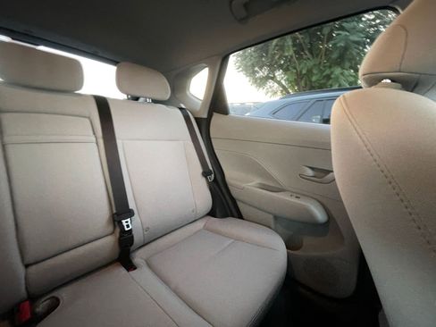 Used 2025 Hyundai Kona SEL image 37