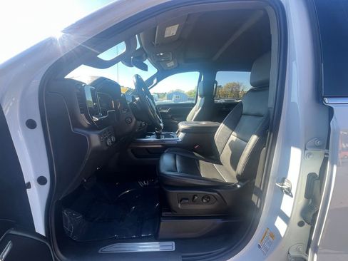 Used 2022 Chevrolet Silverado 1500 LTZ AWD/4WD image 22
