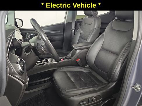 Certified 2023 Chevrolet Bolt LT FWD image 23