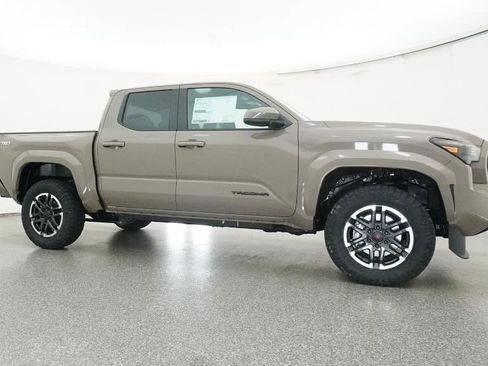 New 2026 Toyota Tacoma TRD Sport RWD image 6