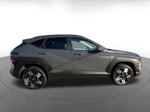 Used 2025 Hyundai Kona SEL image 16