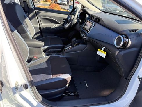 New 2025 Nissan Versa SV w/ Trunk Package image 18