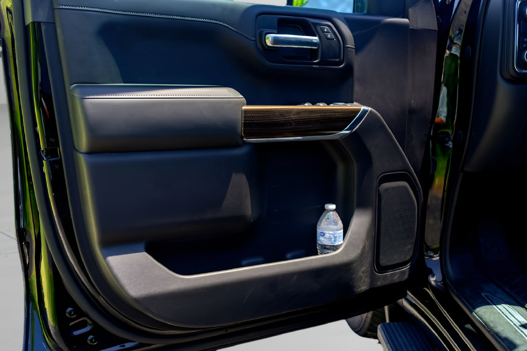 Used 2020 Chevrolet Silverado 1500 RST w/ All-Star Edition RWD image 19