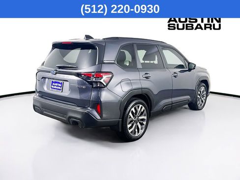 Used 2025 Subaru Forester Touring image 8