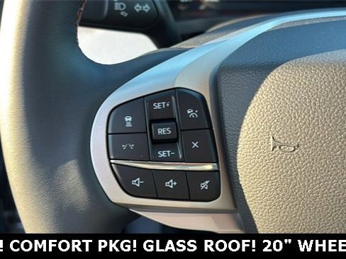 New 2026 Ford Explorer Active image 12