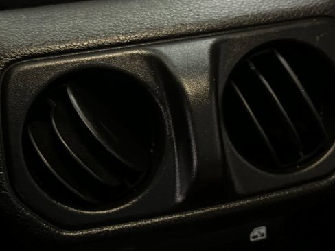 Used 2020 Jeep Wrangler Unlimited Sport AWD/4WD image 15