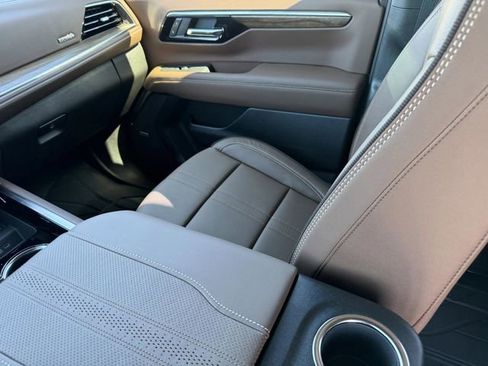 New 2026 Chevrolet Tahoe High Country image 39