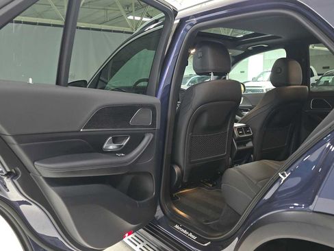 Used 2025 Mercedes-Benz GLE 350 4MATIC image 16